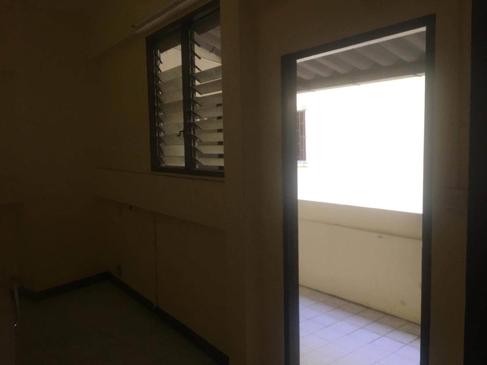 Gung Domitory Hostel Pattaya Exterior photo
